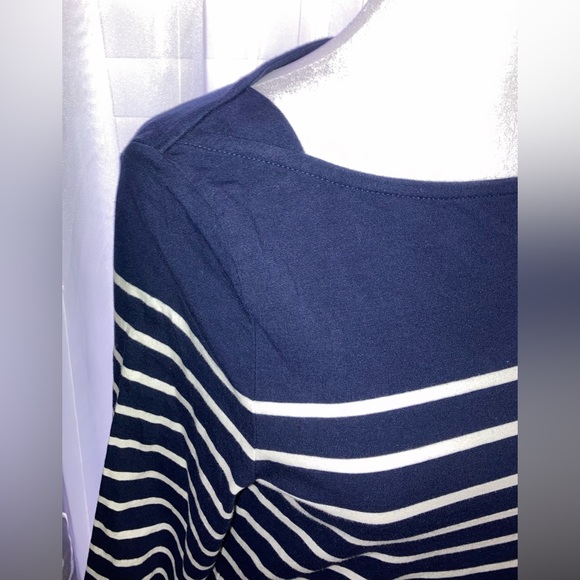 AND AWAY Navy and White Striped Women’s Blouse 3/4 sleeves Sz Med EUC! - Picture 2 of 10